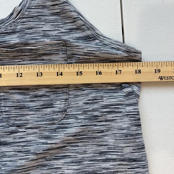 Lululemon Sz 12 Yogi Everyday Tank Racer Back Top Front Pocket Gray LOT OF 2 - Picture 11 of 15